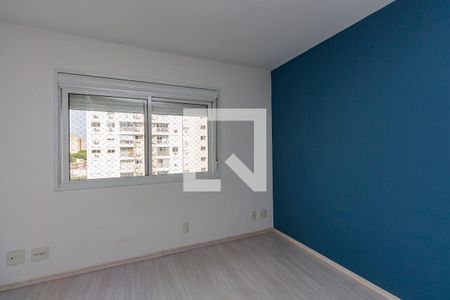 Apartamento à venda com 2 quartos, 69m² em Passo da Areia, Porto Alegre