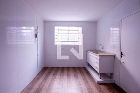 Cozinha de apartamento para alugar com 1 quarto, 40m² em Jaguaribe, Osasco