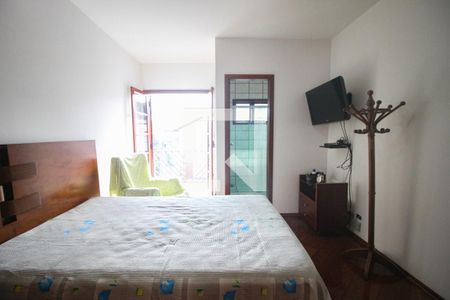 Quarto de casa para alugar com 3 quartos, 290m² em Vila Baruel, São Paulo