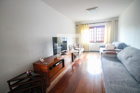 Sala de casa para alugar com 3 quartos, 290m² em Vila Baruel, São Paulo