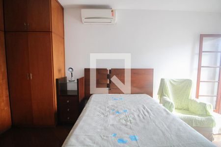 Quarto de casa para alugar com 3 quartos, 290m² em Vila Baruel, São Paulo