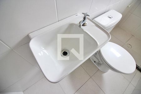 Banheiro Social de apartamento para alugar com 1 quarto, 20m² em Rudge Ramos, São Bernardo do Campo