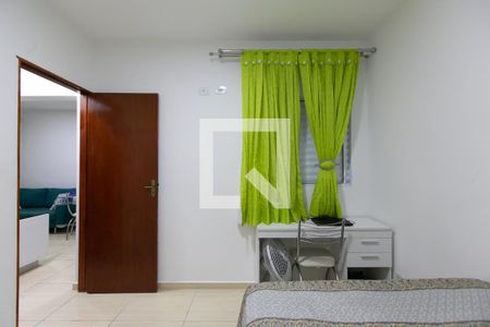 Quarto 1  de casa de condomínio para alugar com 2 quartos, 42m² em Jardim Limoeiro, São Paulo