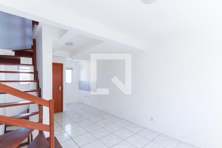 Sala de casa de condomínio à venda com 2 quartos, 75m² em Aberta dos Morros, Porto Alegre