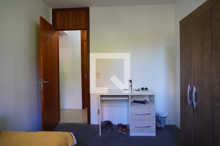 Quarto 2 de apartamento para alugar com 3 quartos, 67m² em Petrópolis, Porto Alegre