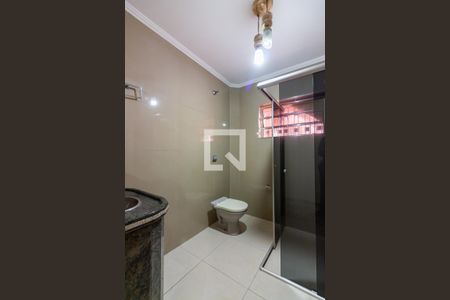 Banheiro de casa à venda com 2 quartos, 234m² em Vila Yara, Osasco