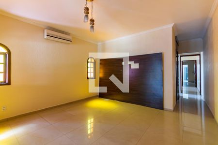 Suíte 1 de casa à venda com 2 quartos, 234m² em Vila Yara, Osasco