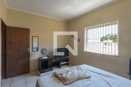 Suíte de casa à venda com 4 quartos, 215m² em Jardim Primavera, Campinas