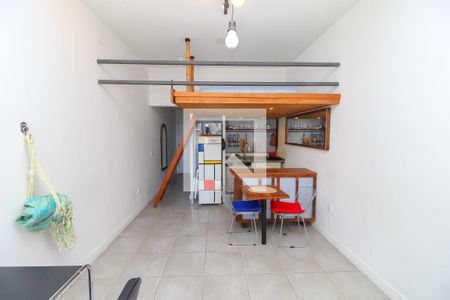 Quarto de kitnet/studio à venda com 1 quarto, 35m² em Centro, Rio de Janeiro
