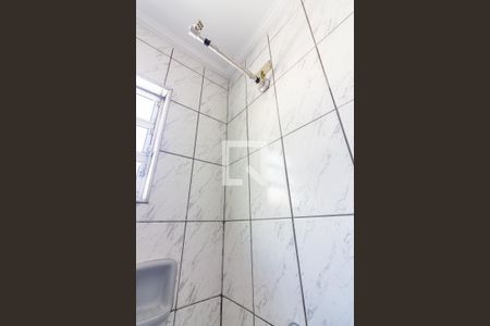 Banheiro de casa para alugar com 1 quarto, 40m² em Vila Yara, Osasco