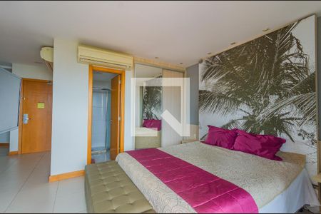 Sala/Quarto de apartamento para alugar com 1 quarto, 50m² em Caminho das Árvores, Salvador