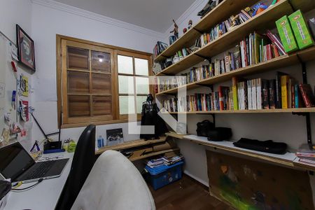 Quarto 2 de casa à venda com 4 quartos, 155m² em Jardim Adriana, Guarulhos