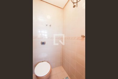 Apartamento para alugar com 183m², 3 quartos e 2 vagas Apartamento para alugar com 183m², 3 quartos e 2 vagasBANHEIRO DE SERVIÇO