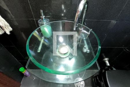 Casa de condomínio para alugar com 395m², 4 quartos e 6 vagas Casa de condomínio para alugar com 395m², 4 quartos e 6 vagasLavabo