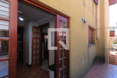 Casa de condomínio para alugar com 395m², 4 quartos e 6 vagas Casa de condomínio para alugar com 395m², 4 quartos e 6 vagasÁrea de Serviço