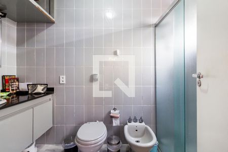 Banheiro Suite de apartamento à venda com 3 quartos, 117m² em Itaim Bibi, São Paulo