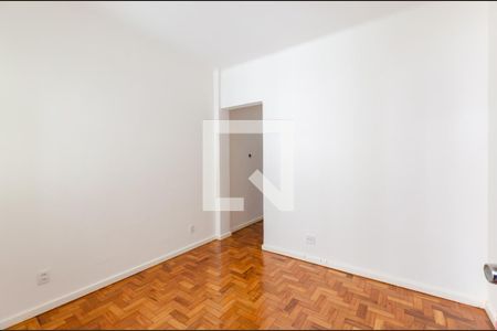 Sala de apartamento para alugar com 1 quarto, 30m² em Centro, Niterói