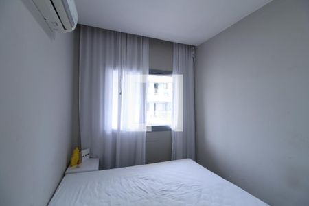Quarto de apartamento à venda com 2 quartos, 69m² em Recreio dos Bandeirantes, Rio de Janeiro