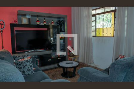 Sala de casa à venda com 3 quartos, 90m² em Ivoturucaia, Jundiaí