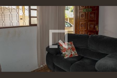 Sala de casa à venda com 3 quartos, 90m² em Ivoturucaia, Jundiaí