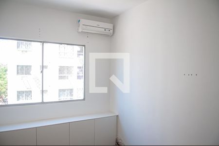 Quarto 2 de apartamento para alugar com 2 quartos, 68m² em Pechincha, Rio de Janeiro