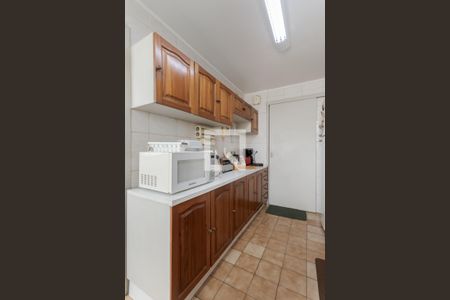 Cozinha de apartamento para alugar com 3 quartos, 108m² em Floresta, Porto Alegre