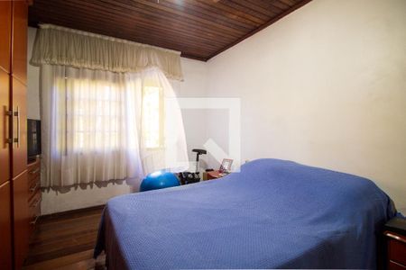 Quarto 2 de casa à venda com 3 quartos, 150m² em Partenon, Porto Alegre