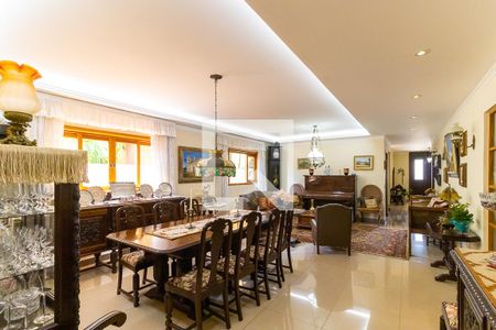 Sala de estar e de jantar de casa à venda com 4 quartos, 408m² em Vila Hollândia, Campinas