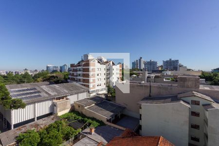 Vista da Sala de apartamento para alugar com 2 quartos, 65m² em Jardim do Salso, Porto Alegre