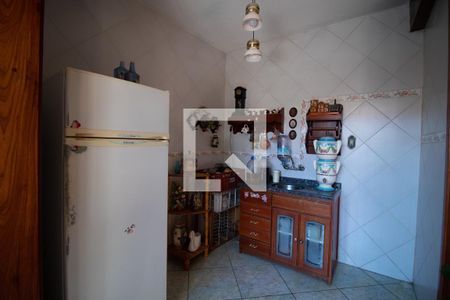 Cozinha de casa à venda com 4 quartos, 320m² em Vila Nova, Porto Alegre