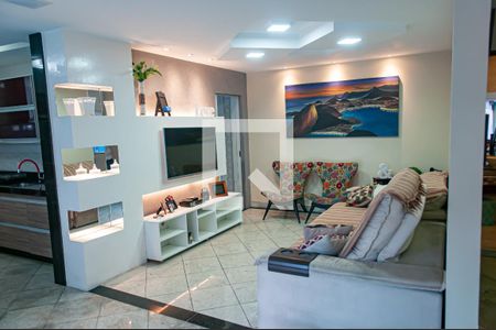 Sala de casa à venda com 3 quartos, 365m² em Taquara, Rio de Janeiro