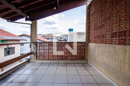 Terraço de casa à venda com 4 quartos, 294m² em Santo Antônio, Osasco