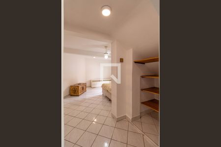 Suíte de casa para alugar com 1 quarto, 80m² em Vila Monumento, São Paulo