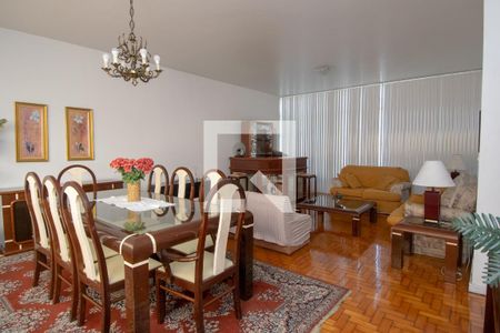 Sala de apartamento para alugar com 3 quartos, 131m² em Copacabana, Rio de Janeiro