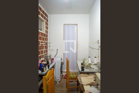 Banheiro de kitnet/studio à venda com 1 quarto, 54m² em Centro Histórico, Porto Alegre