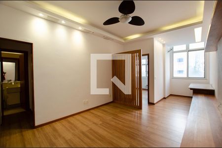 Sala de apartamento para alugar com 2 quartos, 90m² em Icaraí, Niterói