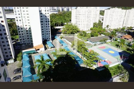 Vista - Sala de apartamento à venda com 2 quartos, 55m² em Jacarepaguá, Rio de Janeiro