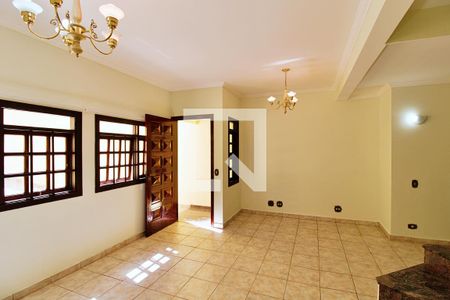 Sala de casa à venda com 3 quartos, 130m² em Jardim Londrina, São Paulo