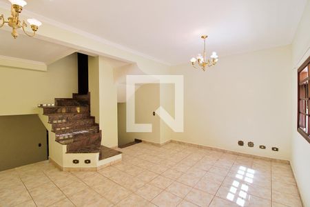 Sala de casa à venda com 3 quartos, 130m² em Jardim Londrina, São Paulo