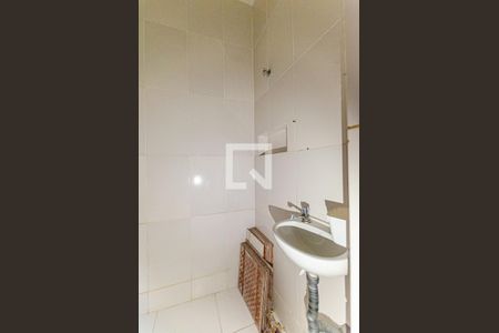 Banheiro de kitnet/studio para alugar com 1 quarto, 25m² em Centro, Niterói