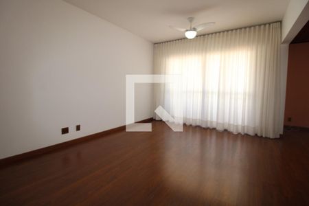 Sala de apartamento à venda com 3 quartos, 114m² em Cambuí, Campinas