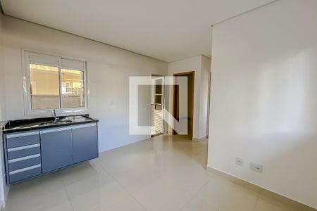 Sala e Cozinha de apartamento para alugar com 2 quartos, 42m² em Penha de França, São Paulo