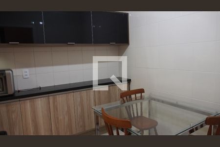 Cozinha de casa de condomínio à venda com 4 quartos, 179m² em Medeiros, Jundiaí
