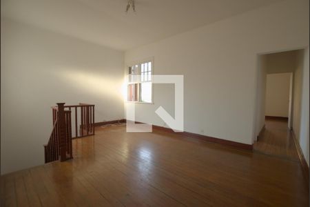 Sala de casa para alugar com 2 quartos, 75m² em Cambuci, São Paulo