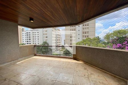 Varanda de apartamento à venda com 3 quartos, 263m² em Real Parque, São Paulo