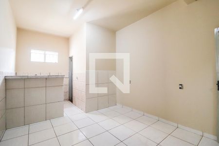 Quarto de kitnet/studio para alugar com 1 quarto, 35m² em Parque Trindade, Goiânia