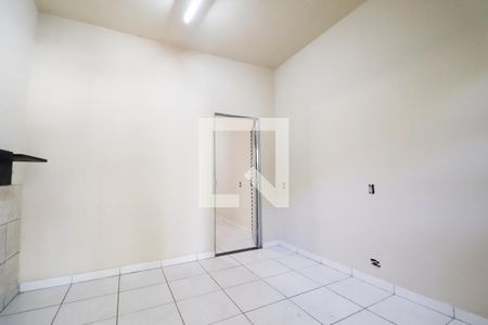 Sala de kitnet/studio para alugar com 1 quarto, 35m² em Parque Trindade, Goiânia