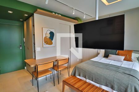 Sala/Quarto de apartamento à venda com 1 quarto, 30m² em Pinheiros, São Paulo