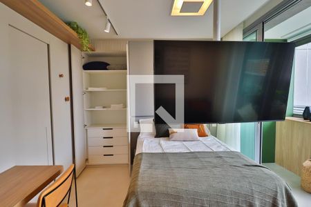 Sala/Quarto de apartamento à venda com 1 quarto, 30m² em Pinheiros, São Paulo