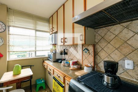 Apartamento à venda com 57m², 2 quartos e 1 vaga Apartamento à venda com 57m², 2 quartos e 1 vagaCozinha